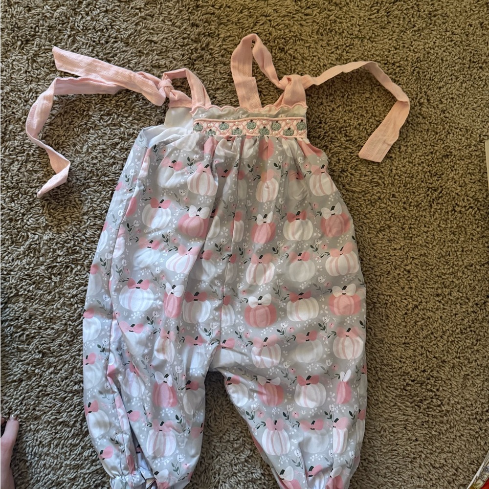 Pink & Gray Pumpkin Print Girls One-Piece Bodysuit Romper